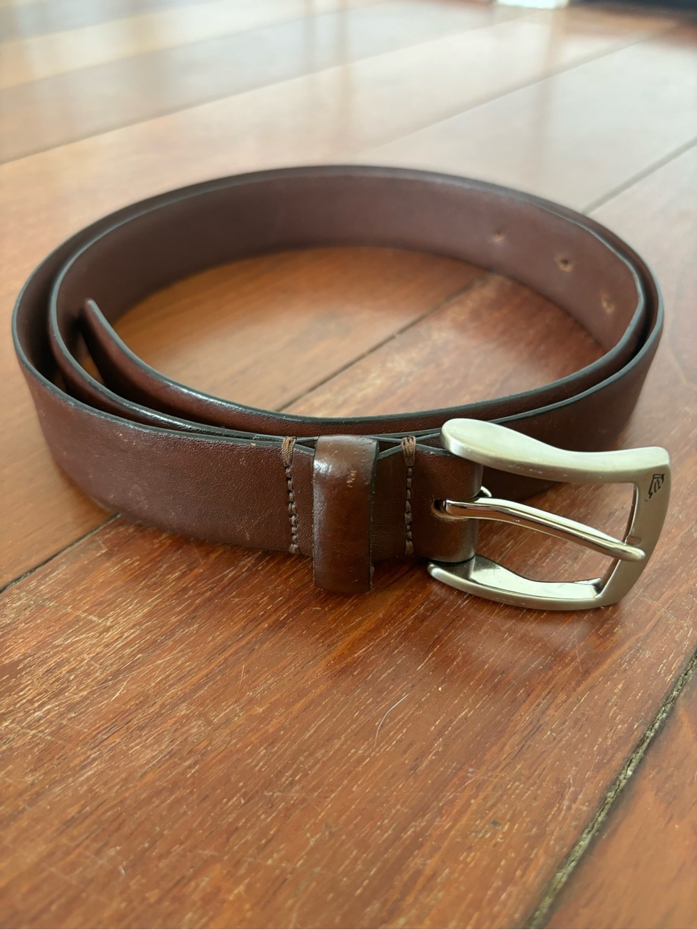 🎉 3/$15 Nautica Brown Leather Belt w Silver Buckle 42